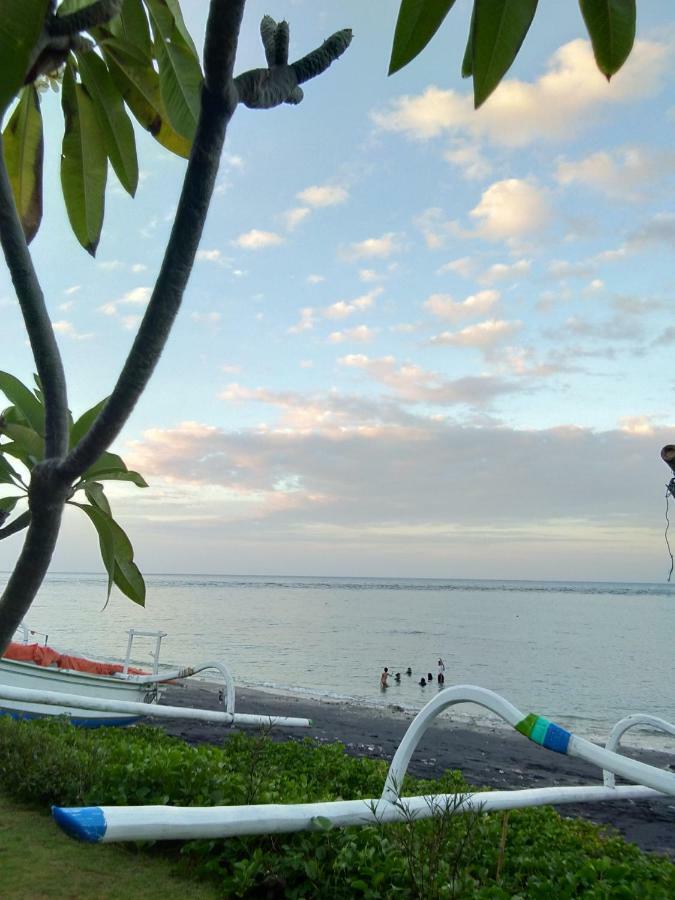 Stairway To Heaven Bungalows And Restaurant Amed Екстериор снимка