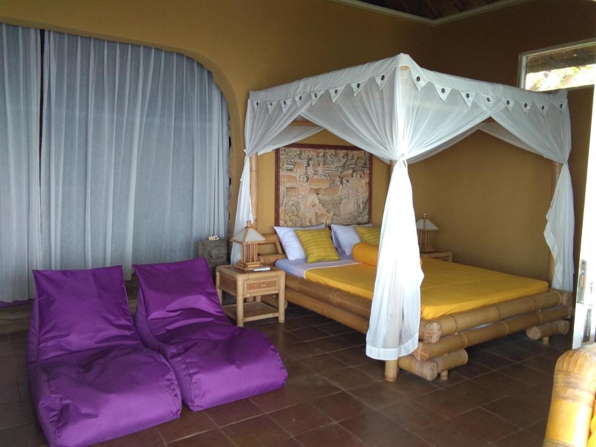 Stairway To Heaven Bungalows And Restaurant Amed Екстериор снимка